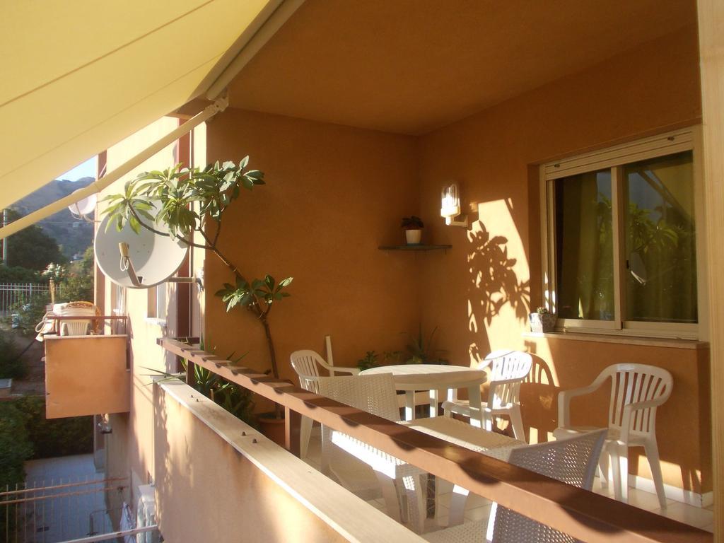 Appartement Nest Apollo à Mondello Extérieur photo
